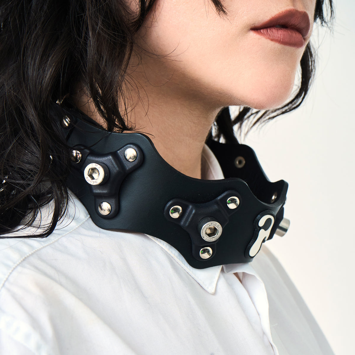 Racine Collar 01